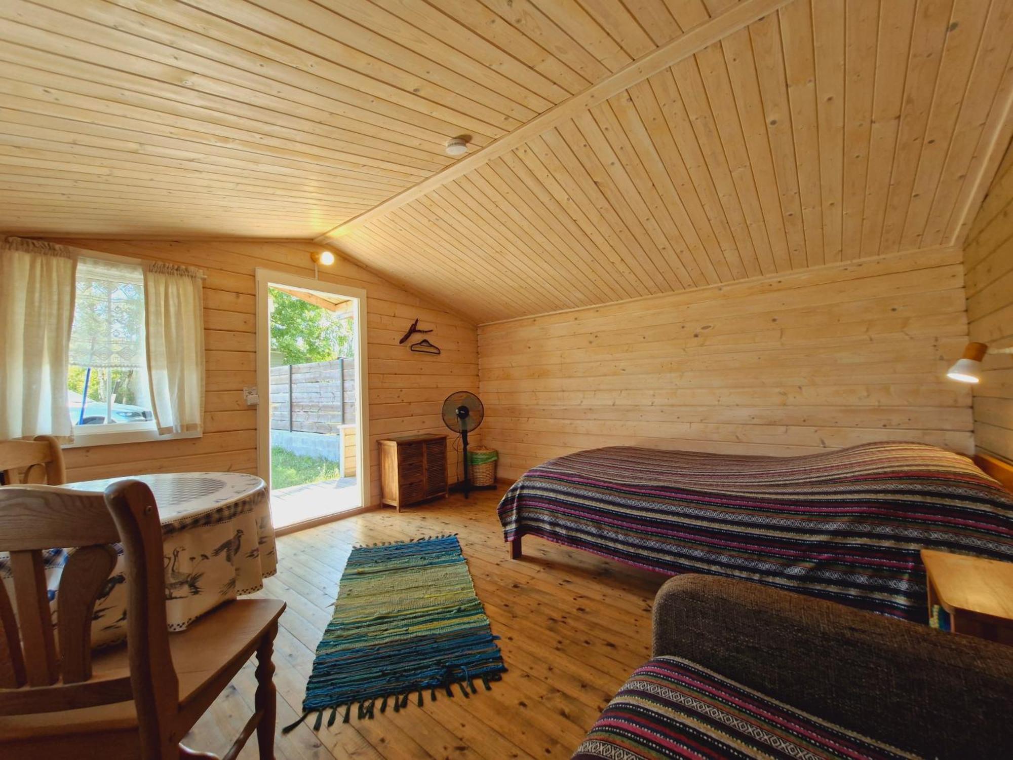Piibelehe Guest Accommodation Kuressaare Exterior photo