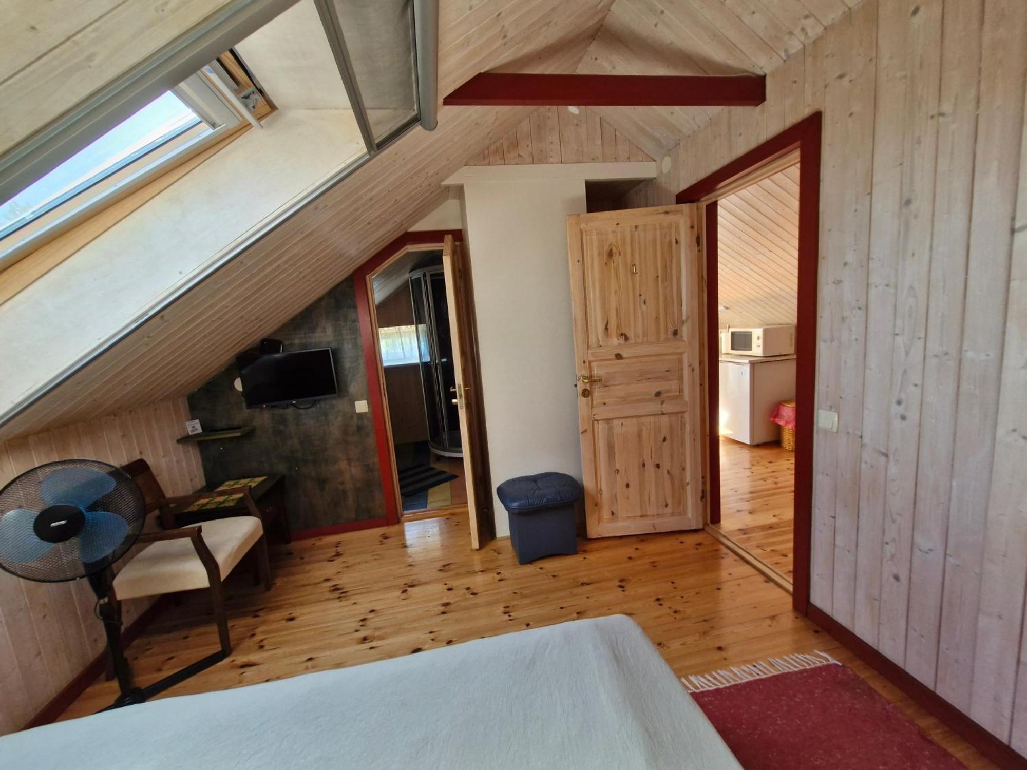 Piibelehe Guest Accommodation Kuressaare Exterior photo